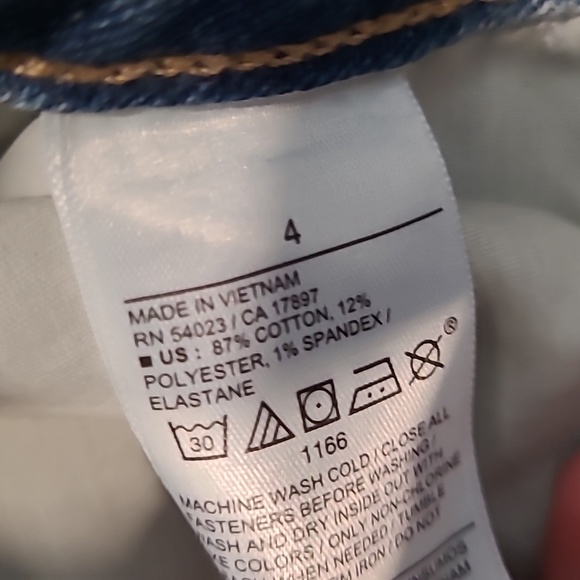 Like new old navy jeans - Picture 4 of 5